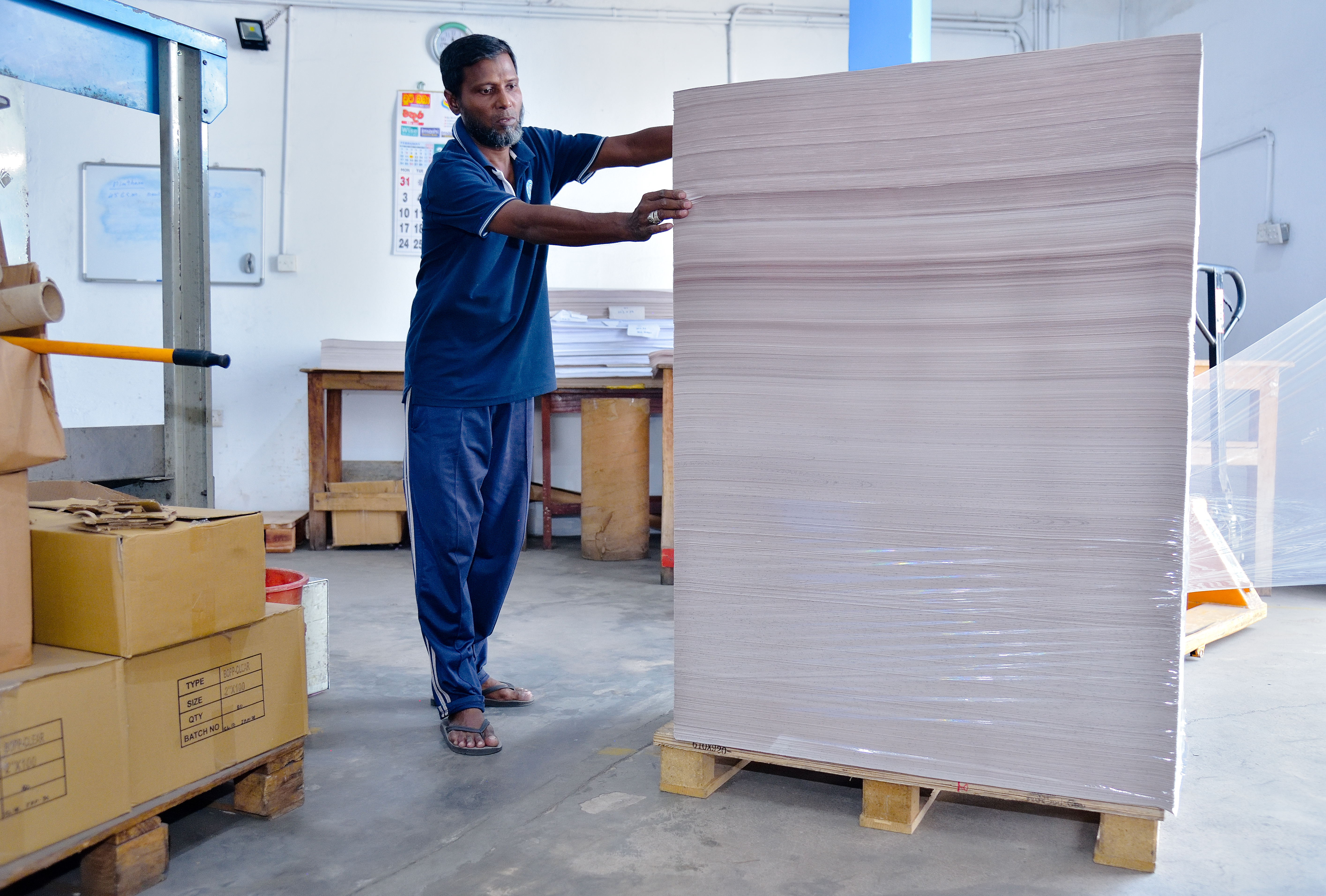 Premium offset paper sample for printing